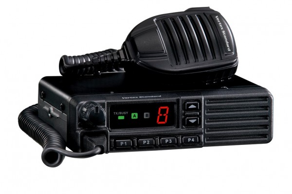 VX-2100E UHF 8K 400-470MHz Mobilfunkgerät
